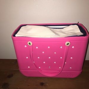NWOT Bogg Bag with nwot Bogg Burr cooler